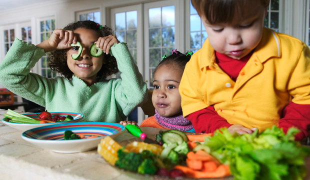Children eating healthy photo